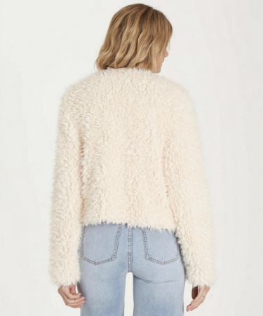 Billabong Women's Fur Keeps Faux Fur Cropped Jacket | White Cap